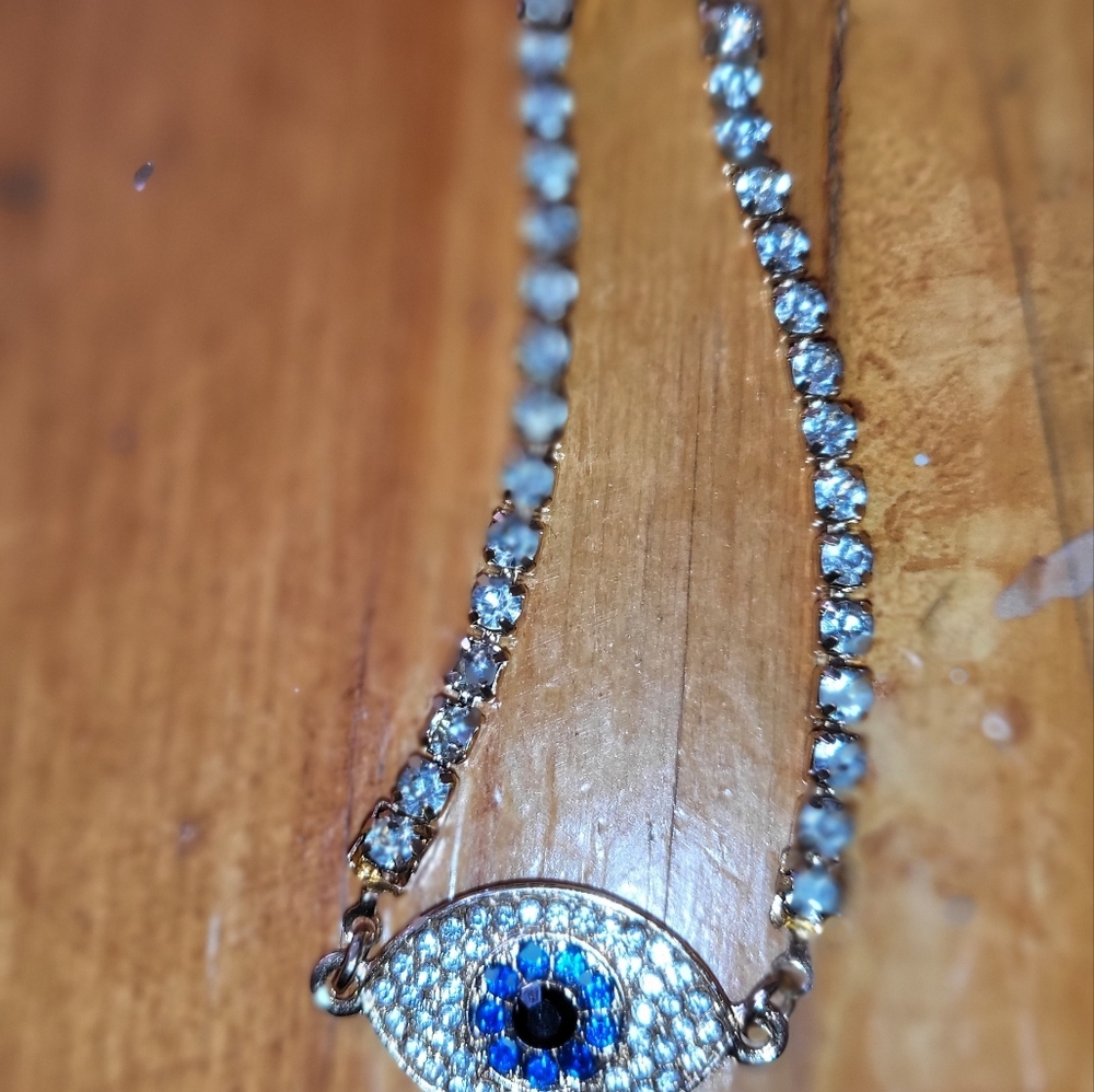 Evil Eye Rhinestone bracelet - Picture 5 of 5